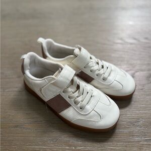 H&M white & tan lace fashion sneakers shoes size 1 youth big kids